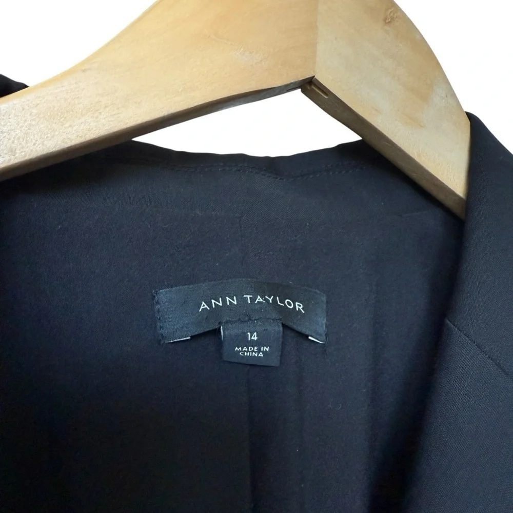 Ann Taylor Women's Black Blazer Jacket 14 Formal Tailored Fit Wool Business